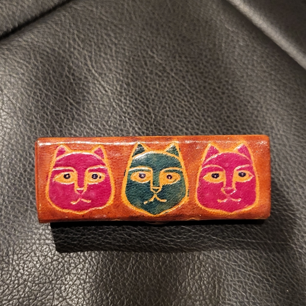 Vintage Leather cat lipstick case